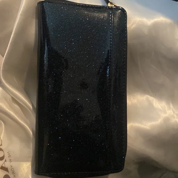 Kate Spade wallet Mavis street offshore